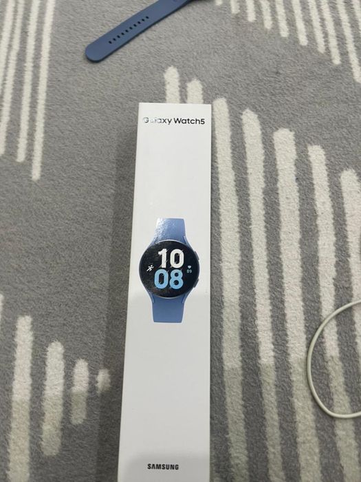 Часы За 120000к новый