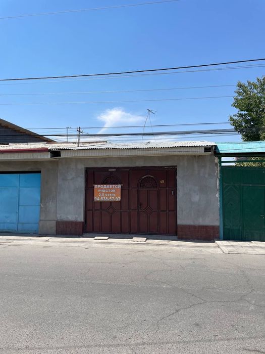 Yashnobodda 4 xonali tayyor hovli sotiladi 2.5 sotix