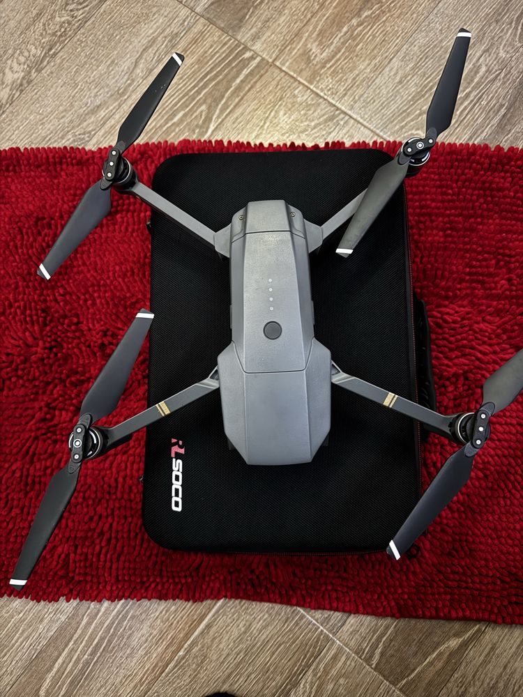 Дрон DJI mavic pro
