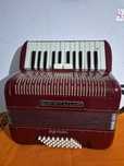 Acordeon Cantulia 40 bass stare ca nou