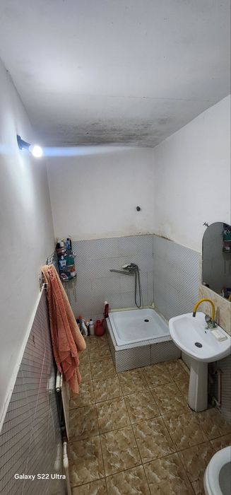 Срочно сотилади участка Сергели Янги Хаёт Намунали Уй  3хона 2соту рем