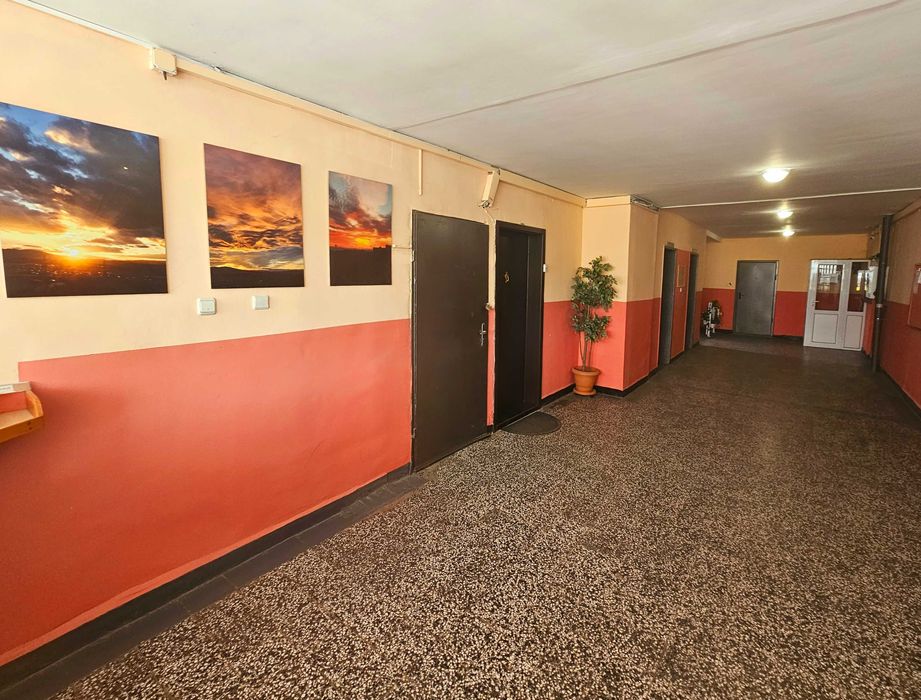 Продава се Тристаен апартамент в София, Люлин 2 - 91 кв.м за 1374 €/кв.м - Снимка #1