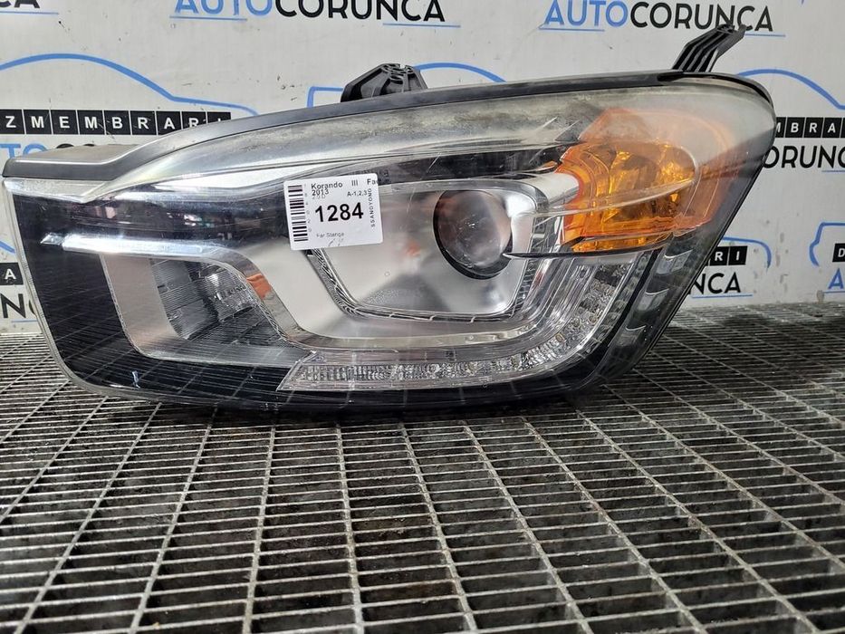 Far Stanga SsangYong Korando III Facelift 2013 2013 - 2017 SUV 4 Usi (1284) Cu lupă