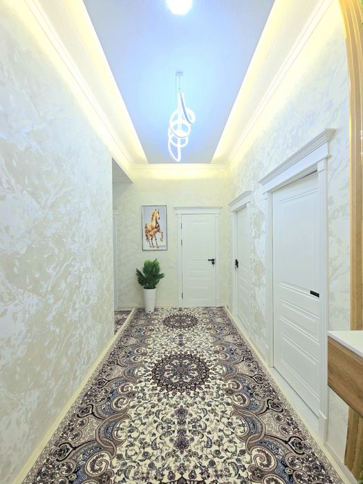 Продается 2 комнатная квартира площадью 72 кв.м. По улице Рудаки