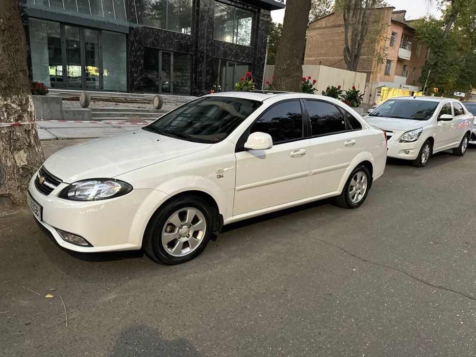 Lacetti Gentra 2019 3-p AT