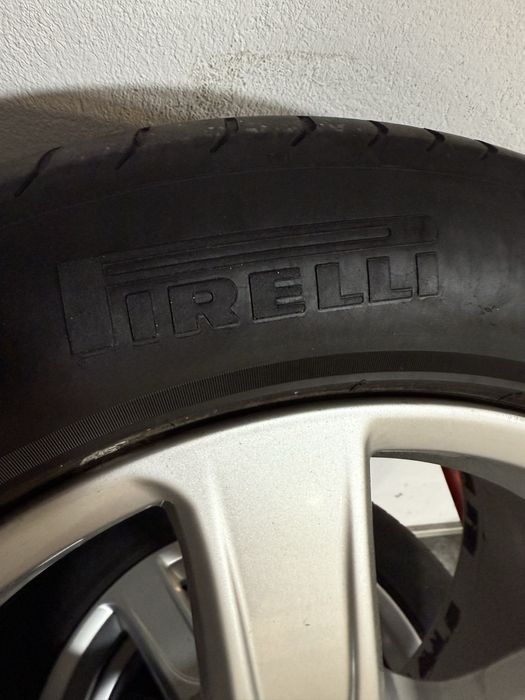 Anvelope vara 235 55 r18