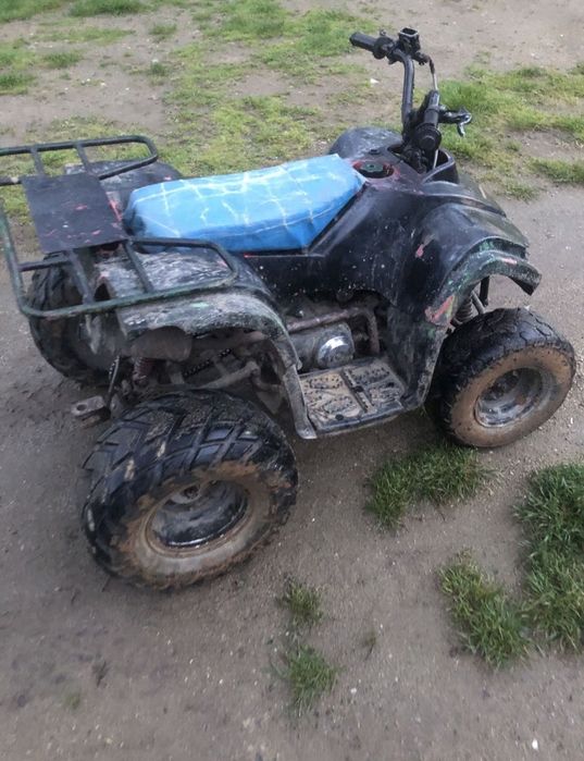 Atv 125 CC vând sau schimb cu iPhone