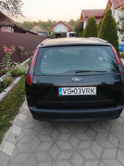 Vând Ford focus super pret bun schimb doar cu cereale