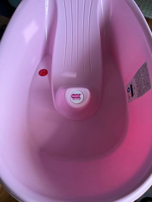 Корито за къпане със стойка и вграден термометър ОК Baby