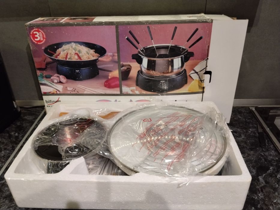 Tigaie și oală electrică 2 in 1