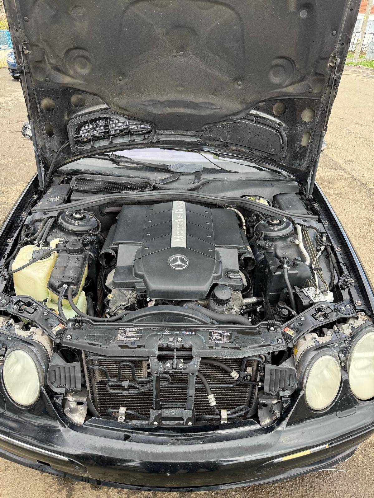 Mercedes CL500 W215 C215 на части