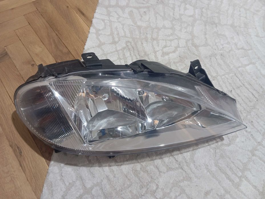 Фарове за Renault megane couch