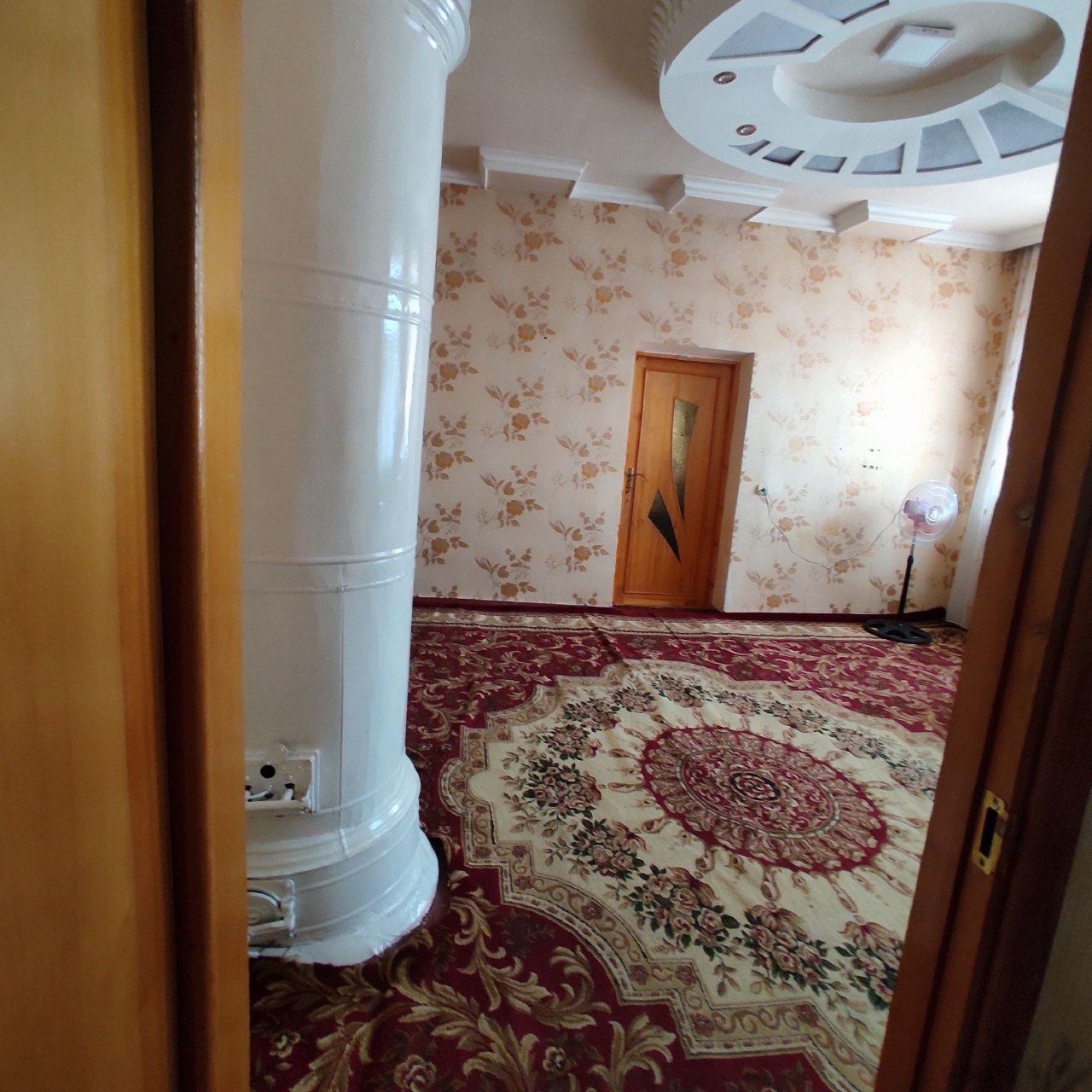 Ижарага квартира Миробод Фуркат парк 1 хонали оилага