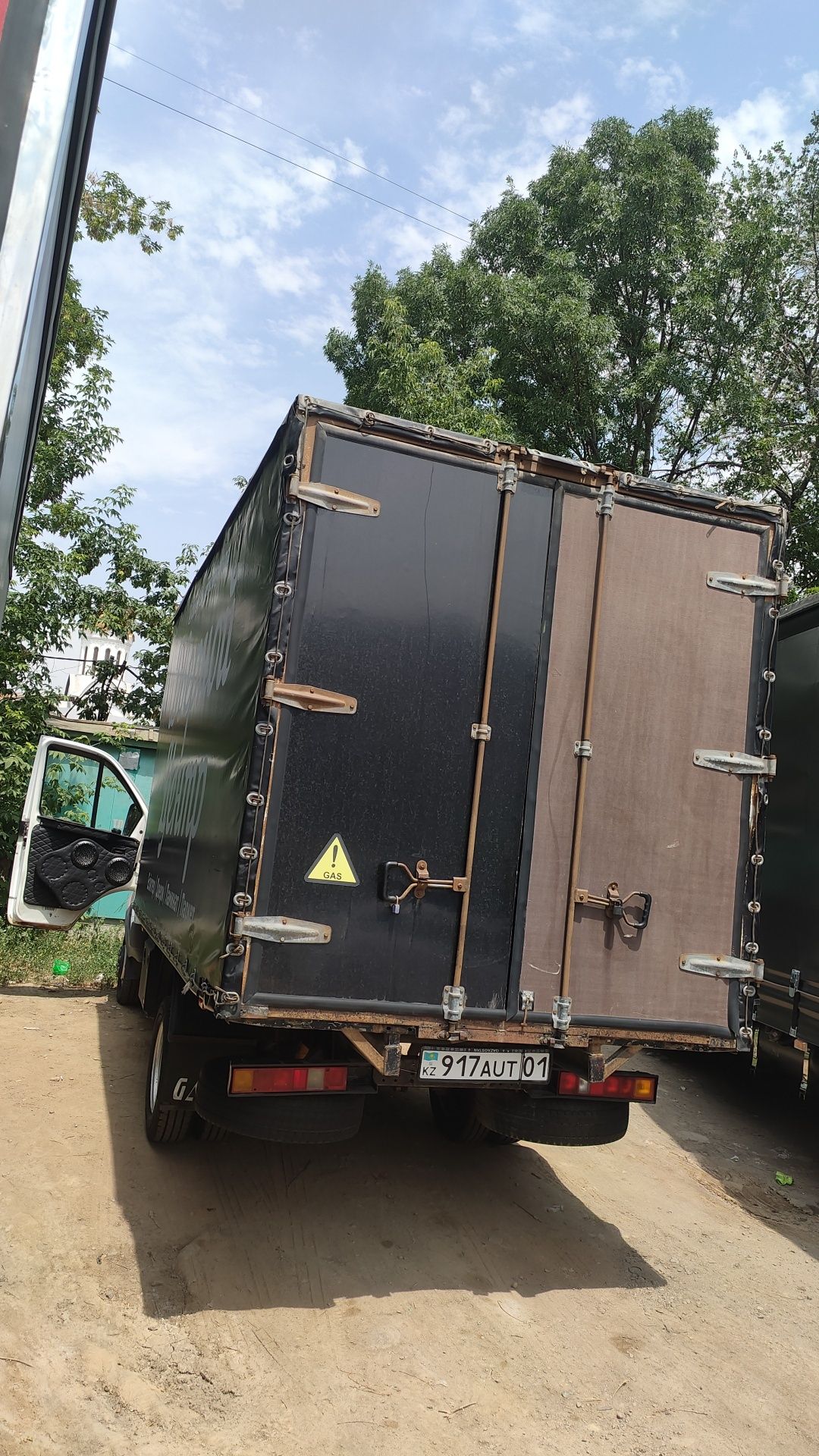 Продам будку на газель
