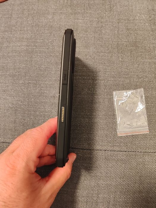 Husa de Lux iPhone 16, oferă protecție maximă