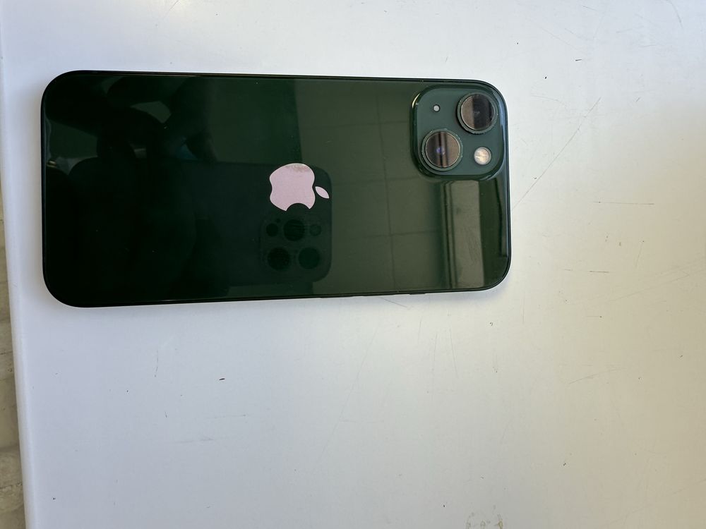 Iphone 13 в хорошем состоянии