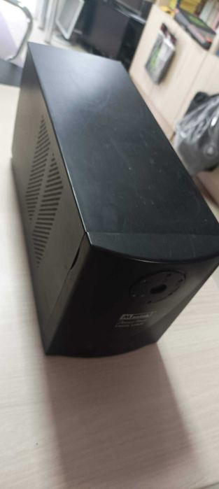 Продавам токонепрекъсваемо устройство UPS