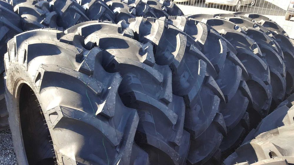 cauciucuri noi 12.4-28 anvelope foarte rezistente BKT Fiat 445