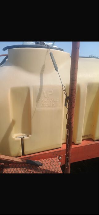 Vand Met Erbicidat 16 Metri