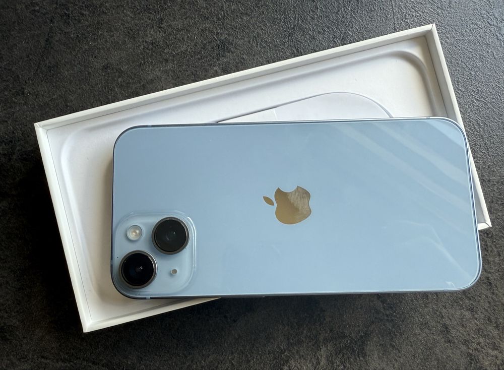 Iphone 14, 128, с оставаща гаранция.