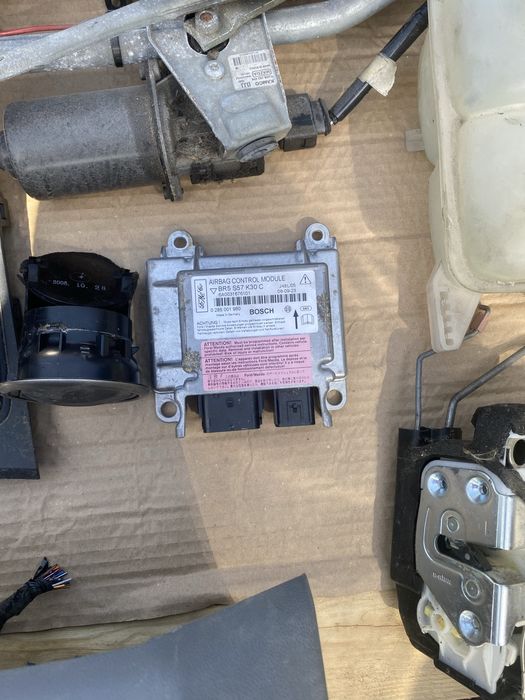 Мазда 3 1.4Бензин Facelift 2009 Останали части