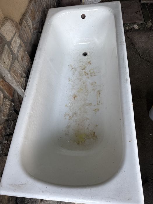Vand vana de fonta