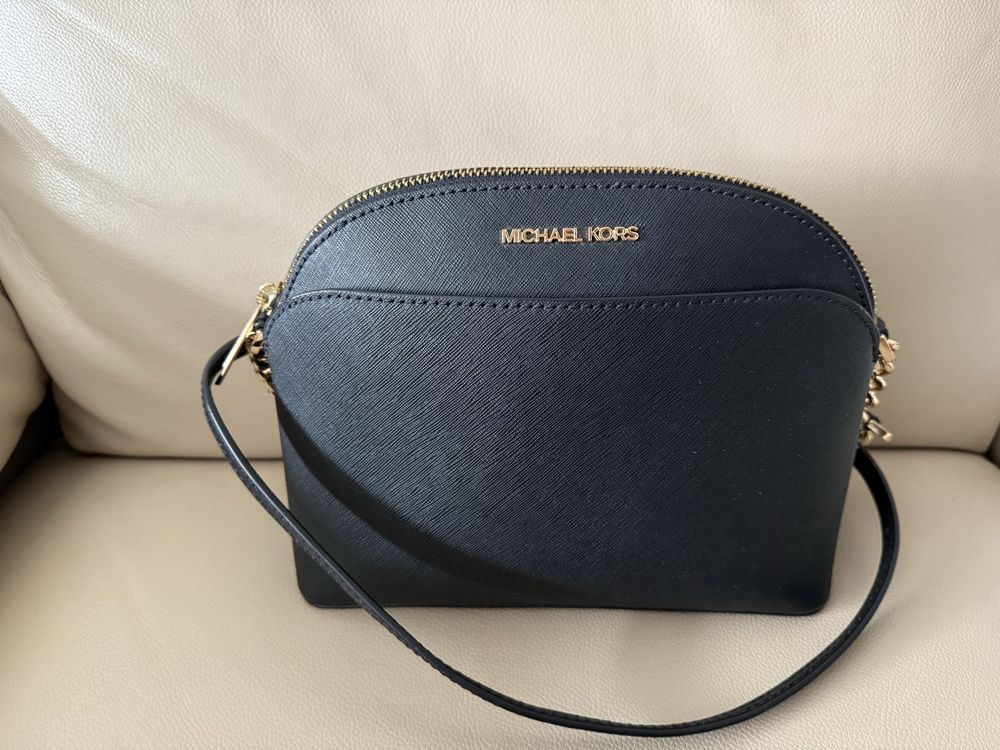 Оригинални чанти Michael Kors