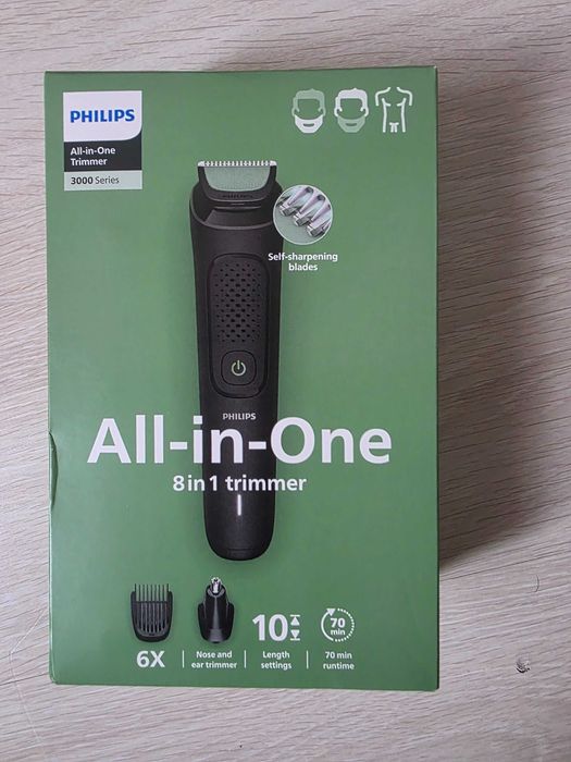 Philips All in One Trimmer 3000 Series 8 in 1. Подходящ за брада коса