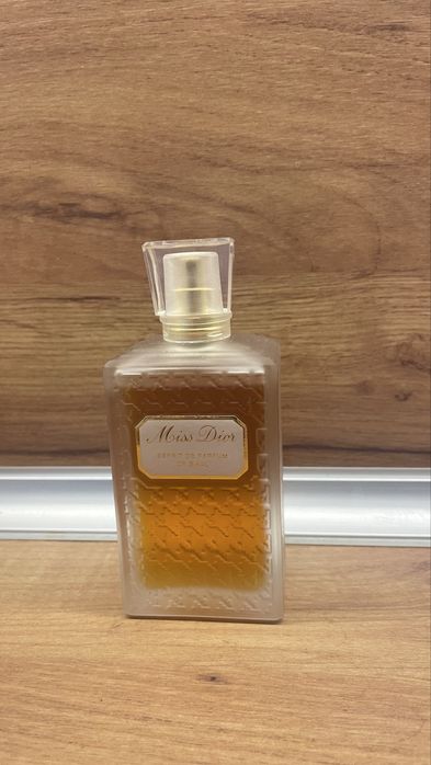 Оригинален парфюм на Miss Dior