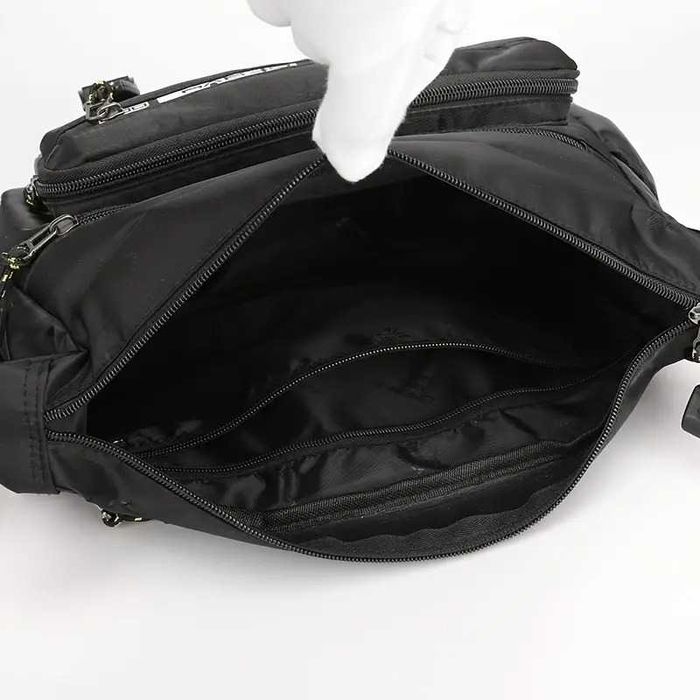 Всекидневна чанта през рамо черна