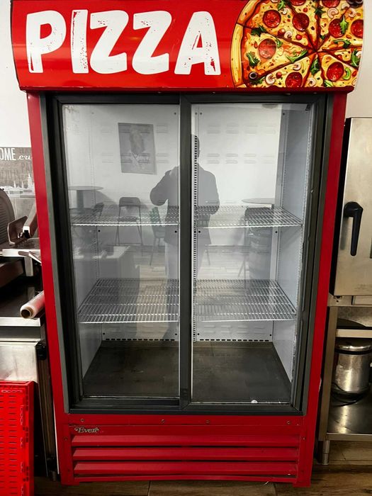 Хладилна витрина - 2 крила плъзгащи