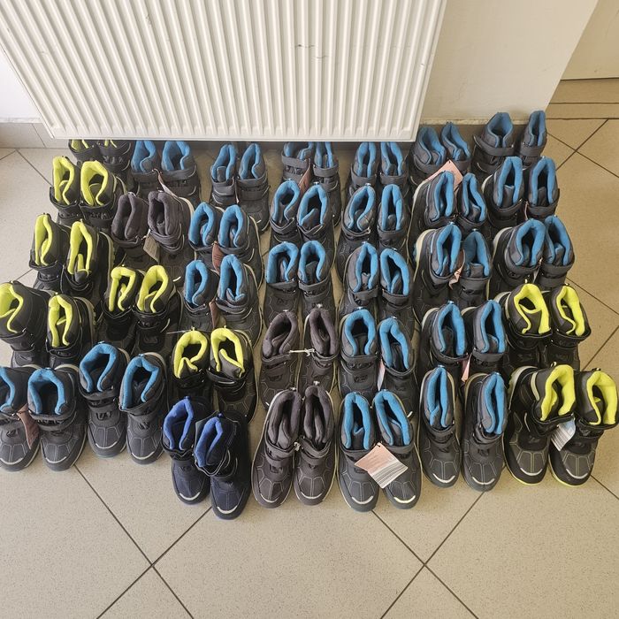 Ghete copii marime de la 31 la 36  inperneabile