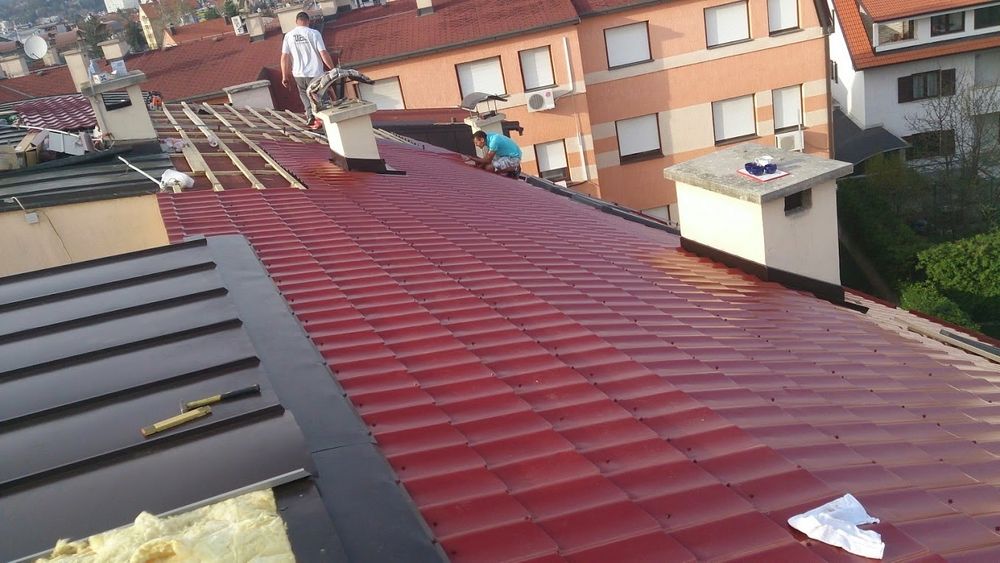 Reparatii acoperis, Dulgherie, Jgheaburi, Mansardare, Izolatii, Tiglă