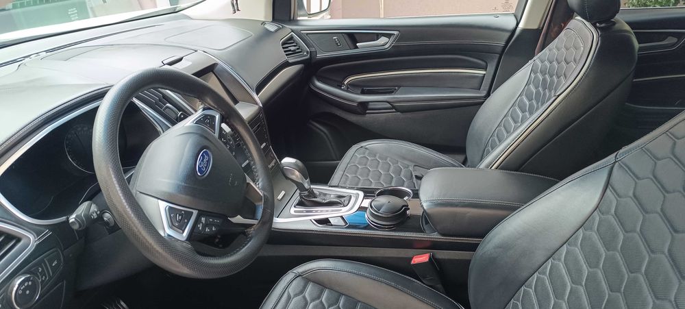 Vand  Ford Edge 2.0 TDCi Bi-Turbo 4x4 Vignale