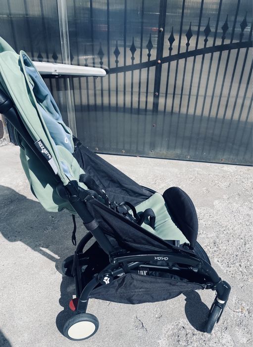 Cărucior 2 in 1 pentru copii BABYZEN YOYO², cadru negru,