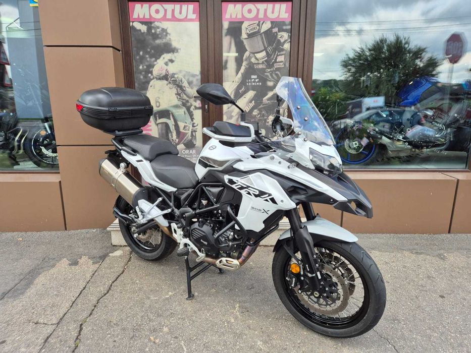 Benelli TRK 502X ABS ~ Garantie ~ Rate ~