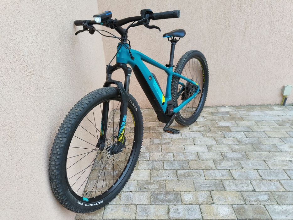 Bicicleta electrica CUBE in stare perfecta