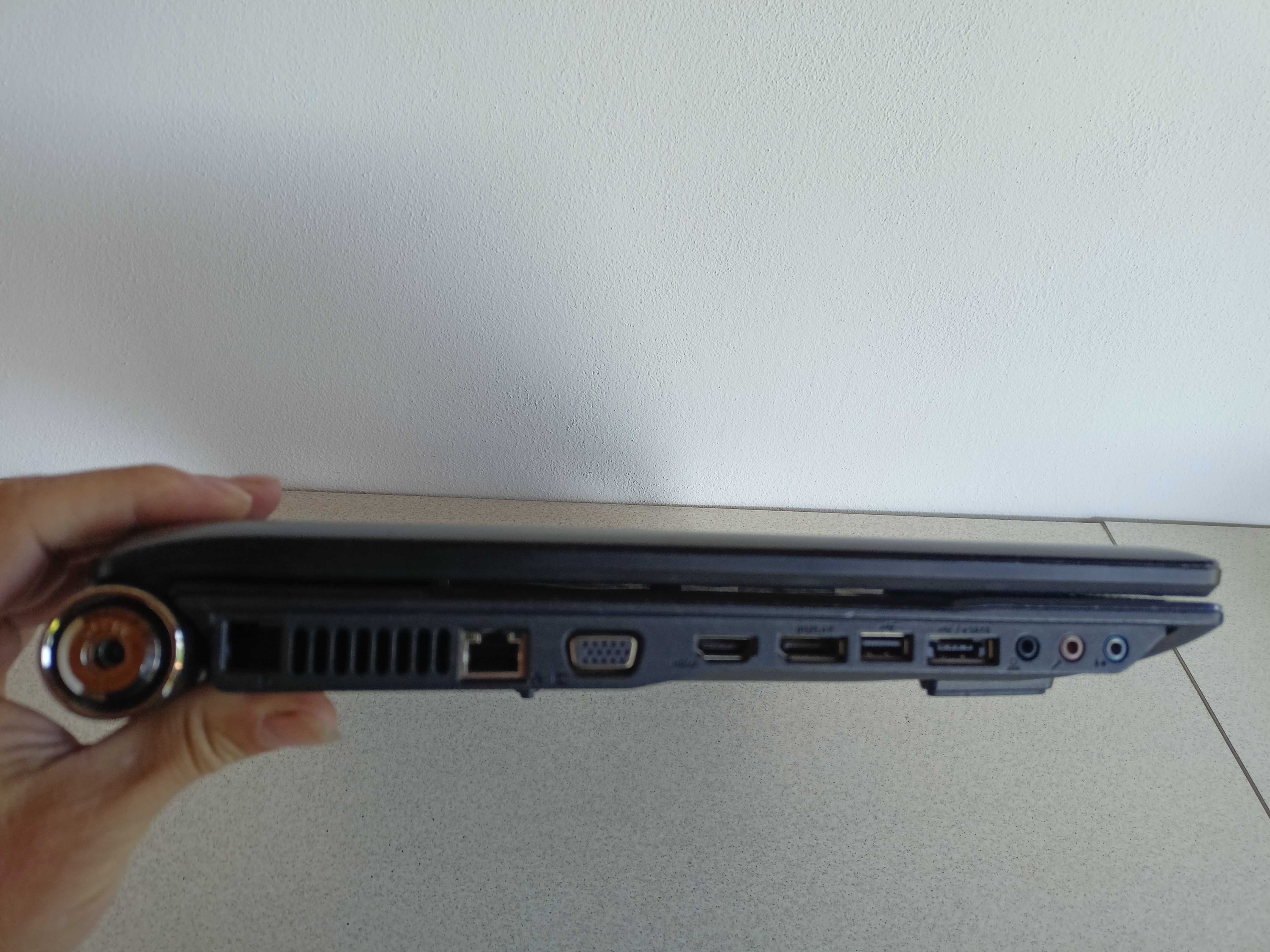 Laptop Acer 8930 display 18,4 ram 4ddr3 Proc T6500 Nvidia 9600m (1gb)