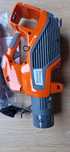 Husqvarna suflanta pe acumulator
