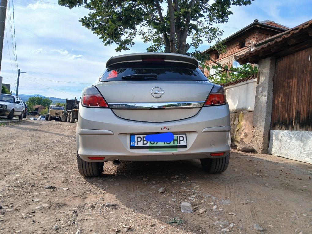 Opel astra H 1.8