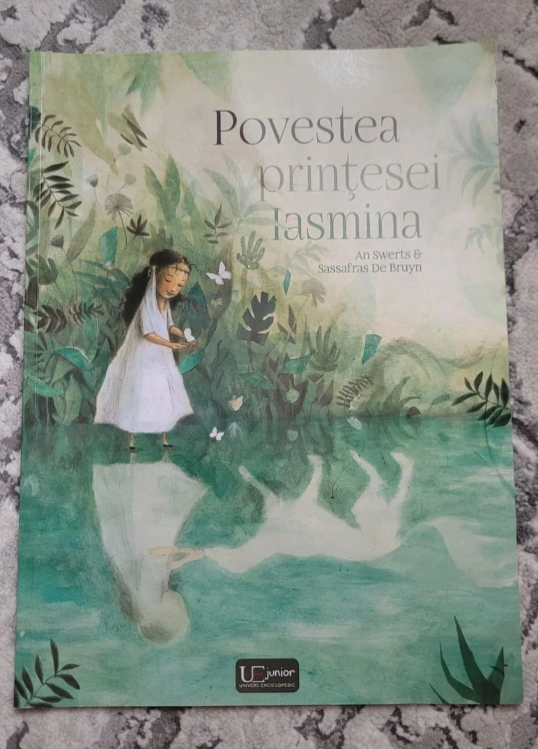 Carticele+papusele
