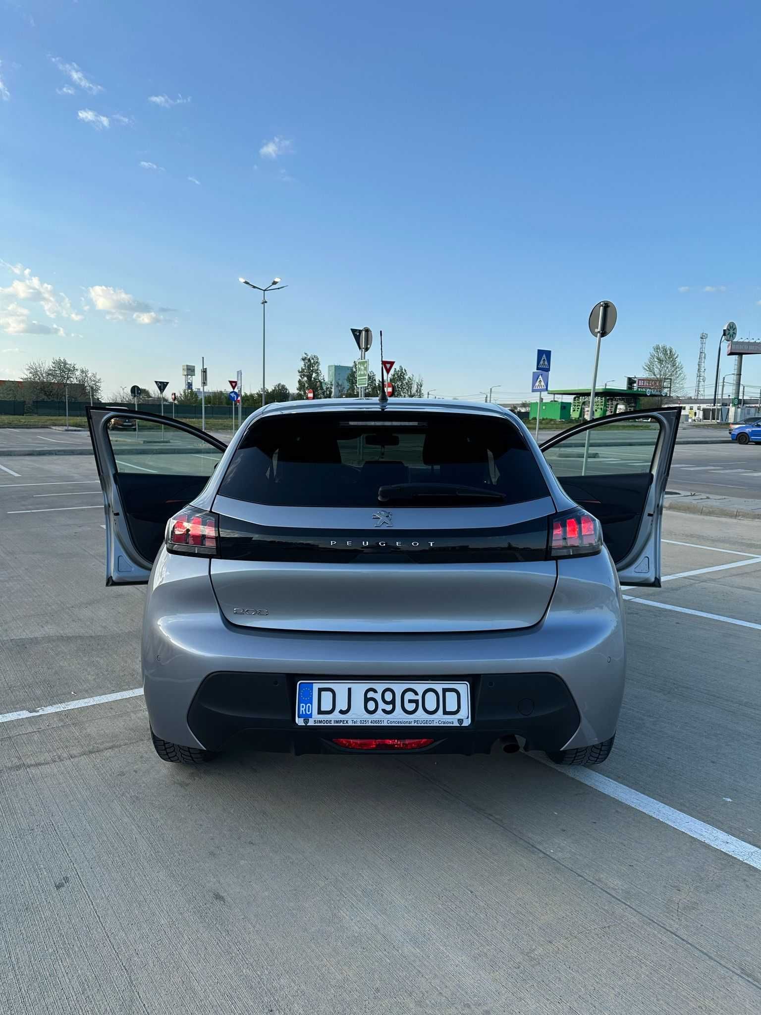 Peugeot 208 1.2 2023