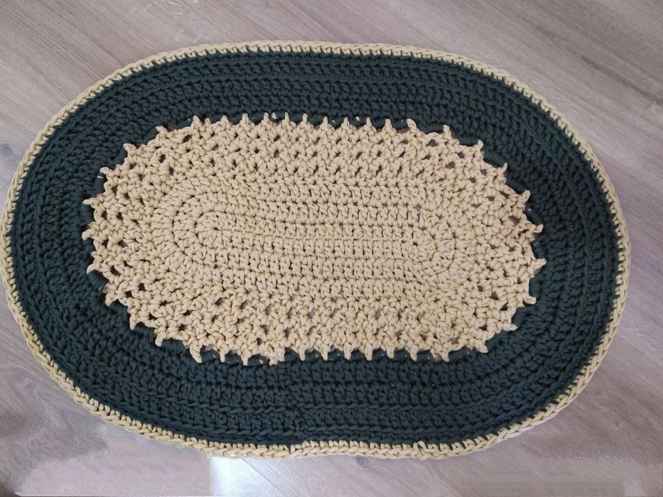 Qo'lda to'qilgan gilamcha