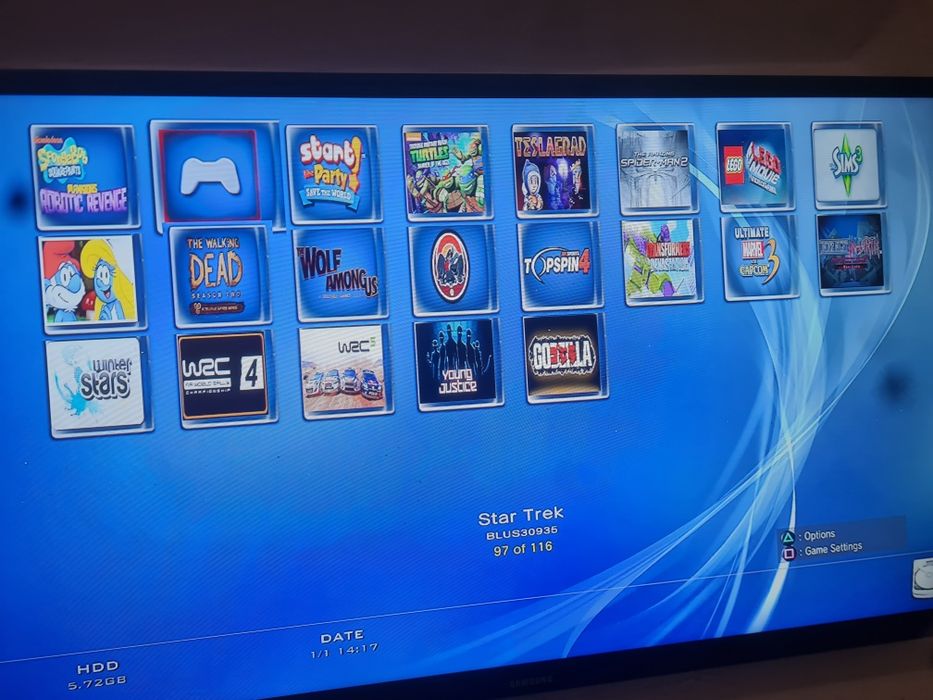 Ps 3 cu 115 jocuri 500gb 2 manete PRET FIX