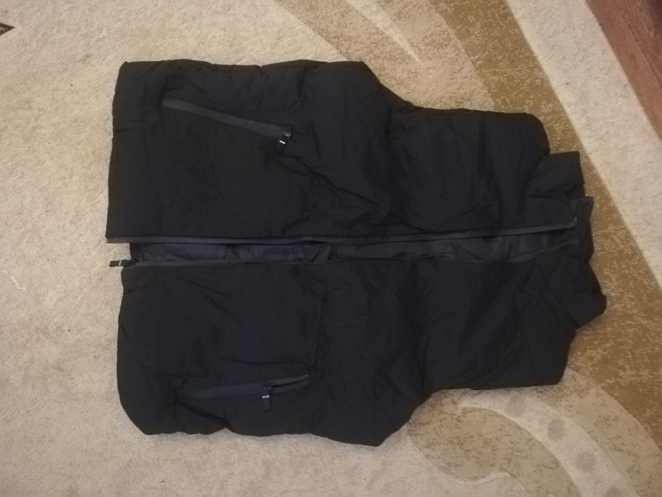 Продаётся безрукавка