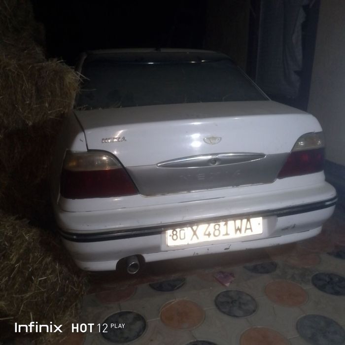 Nexia 1 sotiladi, holati yaxshi, urulmagan, hamma joyi rodnoy