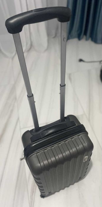 Troller Aani - bagaj de mână