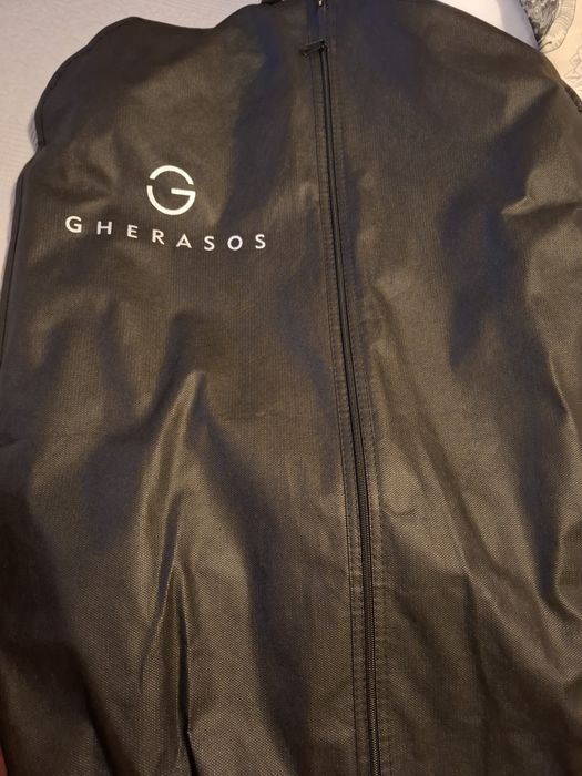 Costum ginerica in stare foarte bună