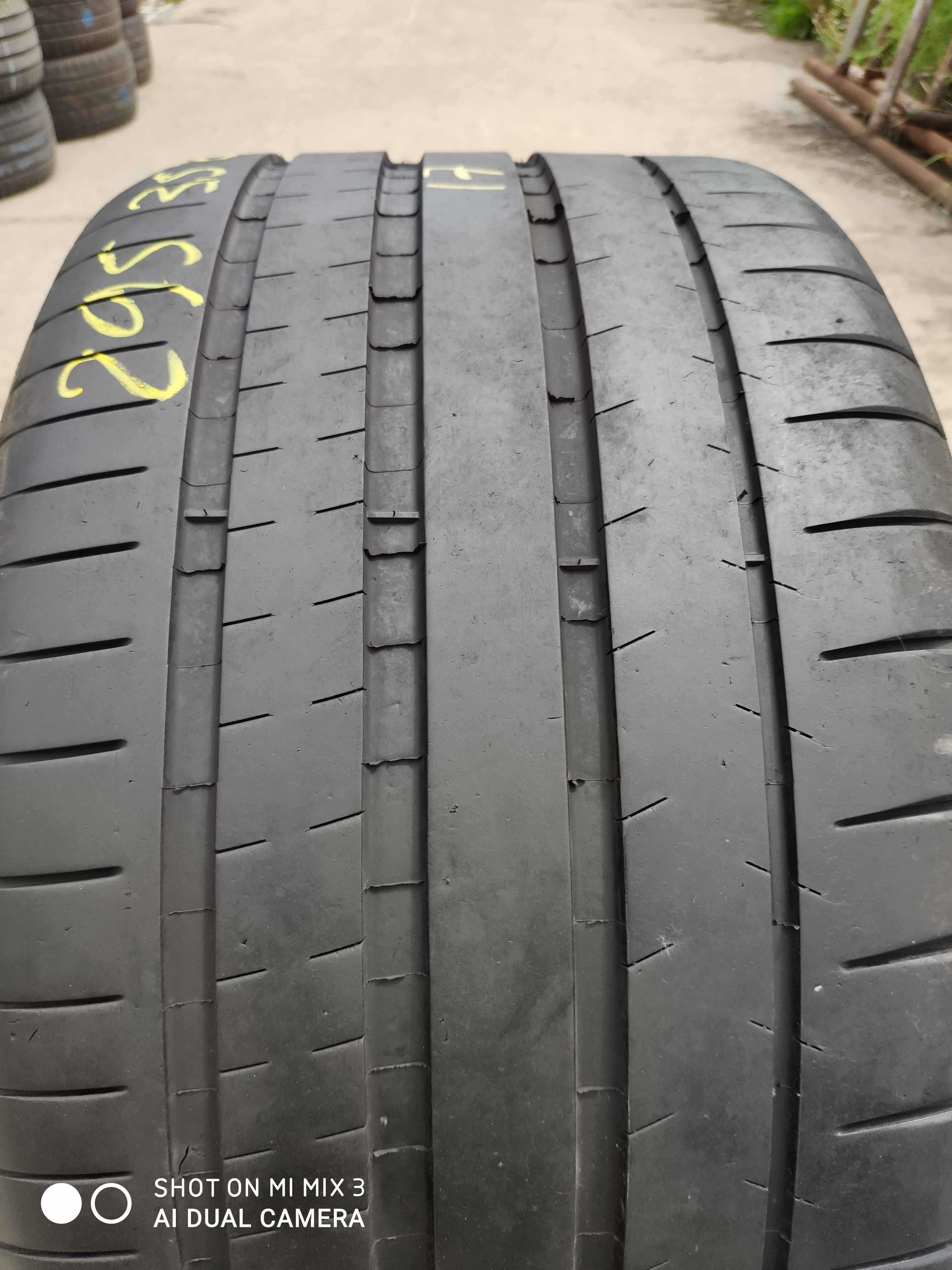 Anvelopa Vara 295/35 R20 MICHELIN PilotSuperSport 105Y DOT 2017