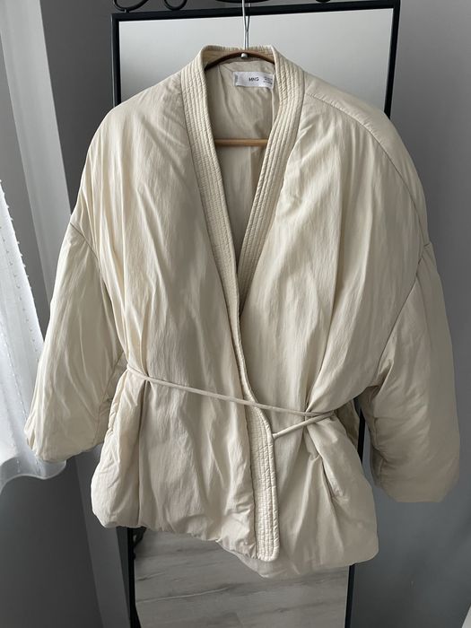 Дамско яке без забележки